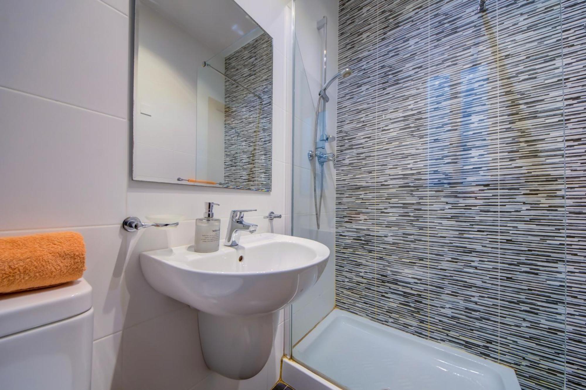 Stylish 2Br Apt With Balconies In St Julians, Paceville - Apt 6 By Vaganza Saint Julian's Dış mekan fotoğraf