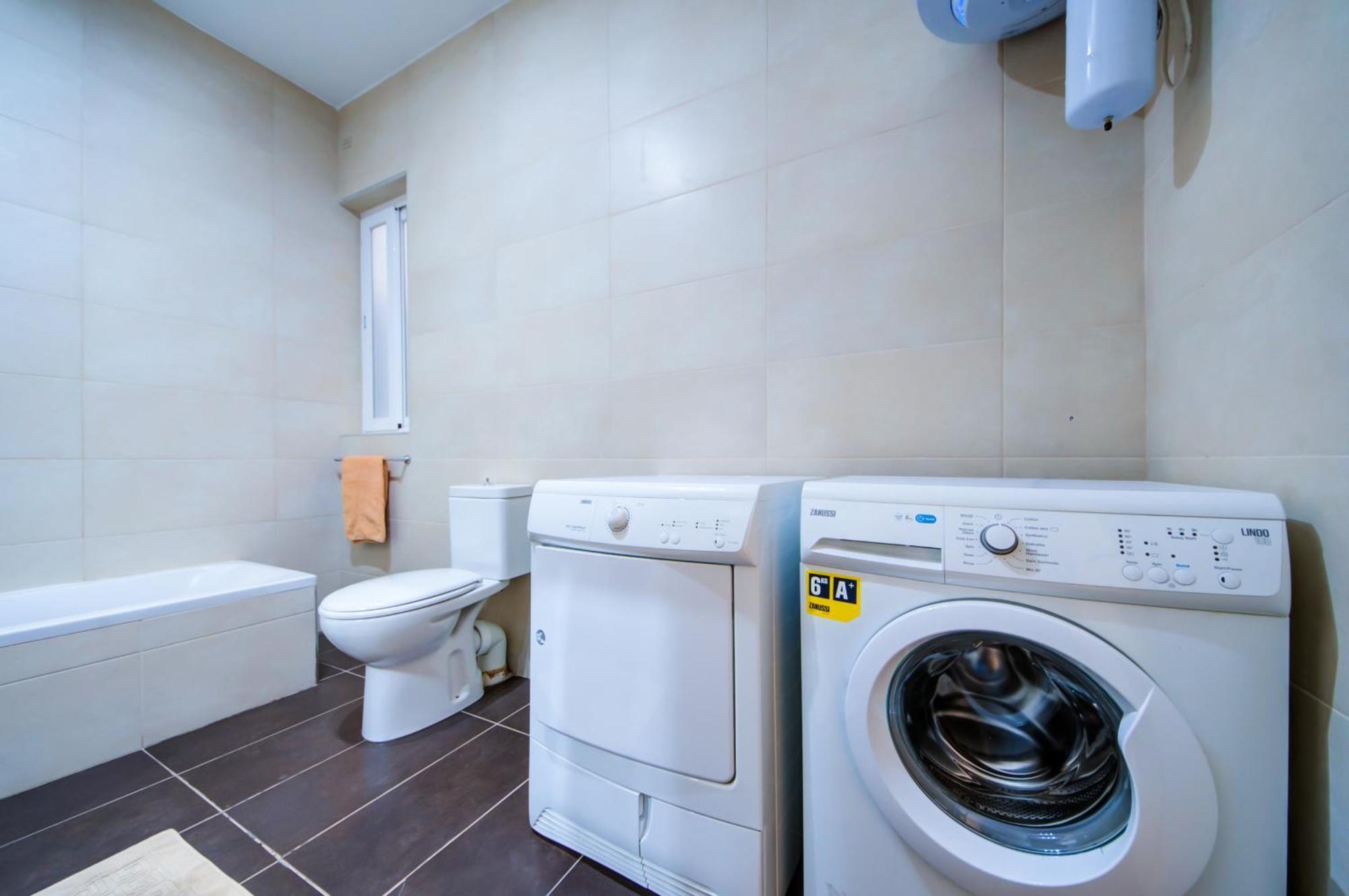 Stylish 2Br Apt With Balconies In St Julians, Paceville - Apt 6 By Vaganza Saint Julian's Dış mekan fotoğraf