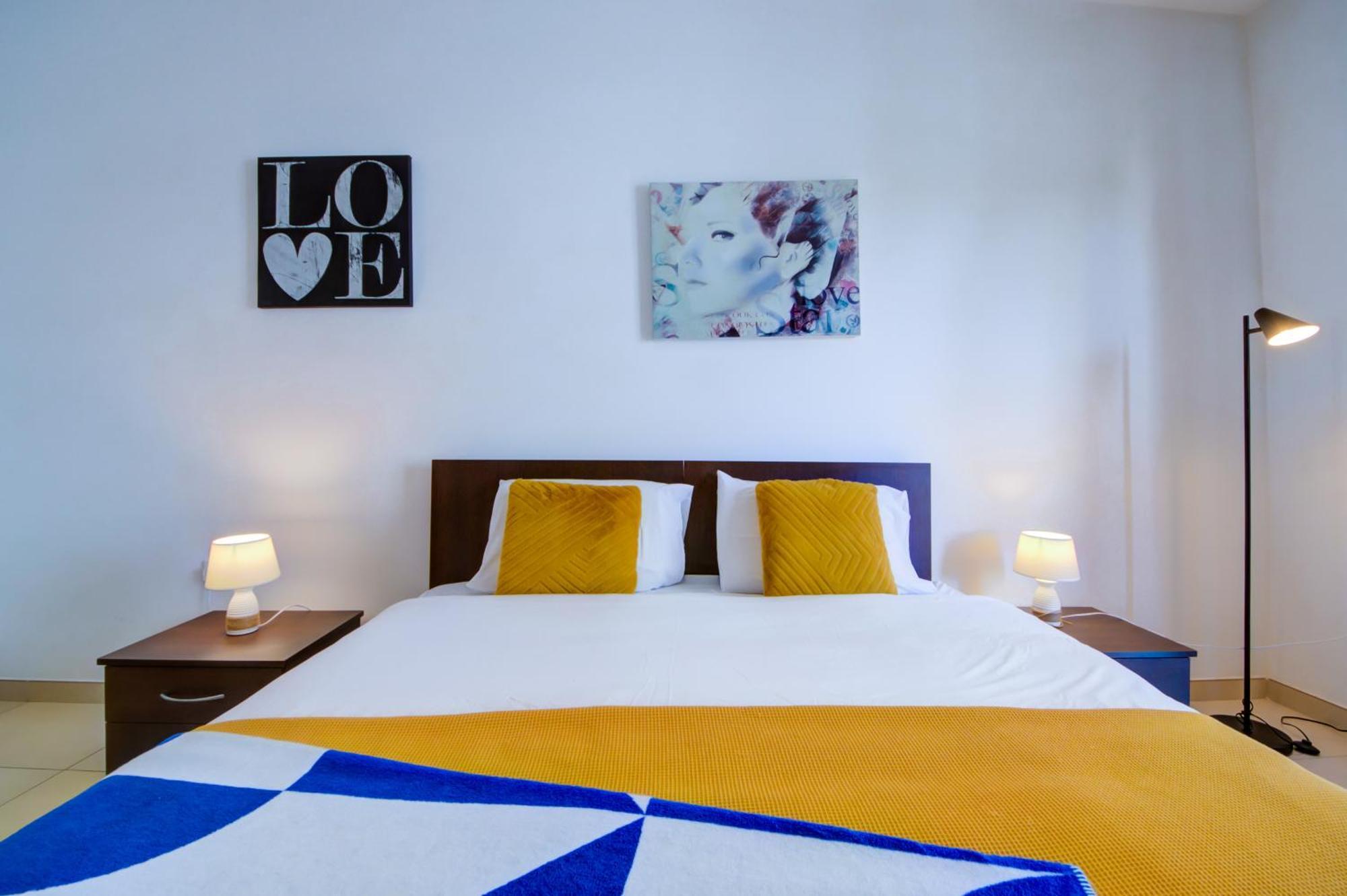 Stylish 2Br Apt With Balconies In St Julians, Paceville - Apt 6 By Vaganza Saint Julian's Dış mekan fotoğraf
