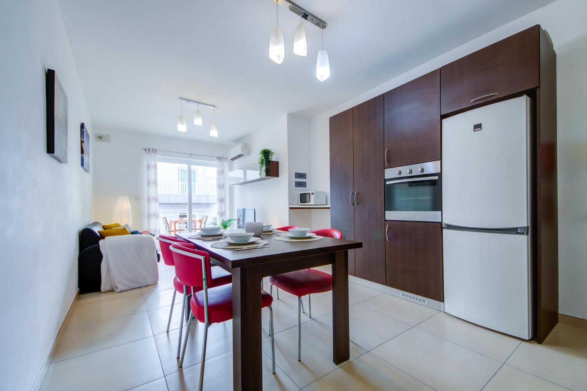 Stylish 2Br Apt With Balconies In St Julians, Paceville - Apt 6 By Vaganza Saint Julian's Dış mekan fotoğraf